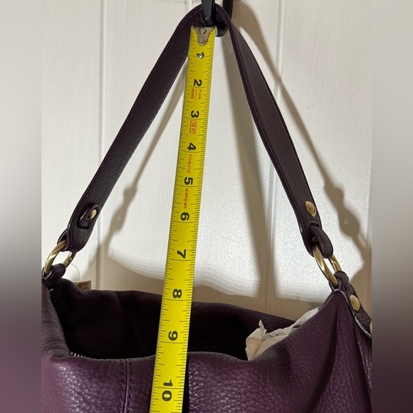 Michael Kors Purple Hobo Bag with Gold Hardware - Picture 10 of 12